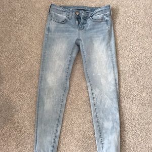 acid wash light wash jeans